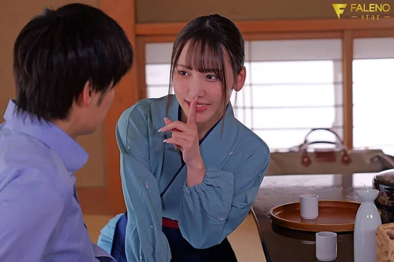 子作り目的でやってきた新婚旅行中の旦那さんをこっそり寝取り淫語で誘惑SEXしちゃう仲居さん 御園もも