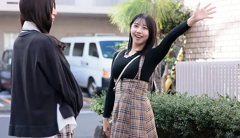 ヤったら終わりとわかってるのに好きな人の親友が距離感近すぎて巨乳と巨尻の魅力に負けてしまった最低の僕 浜辺やよい
