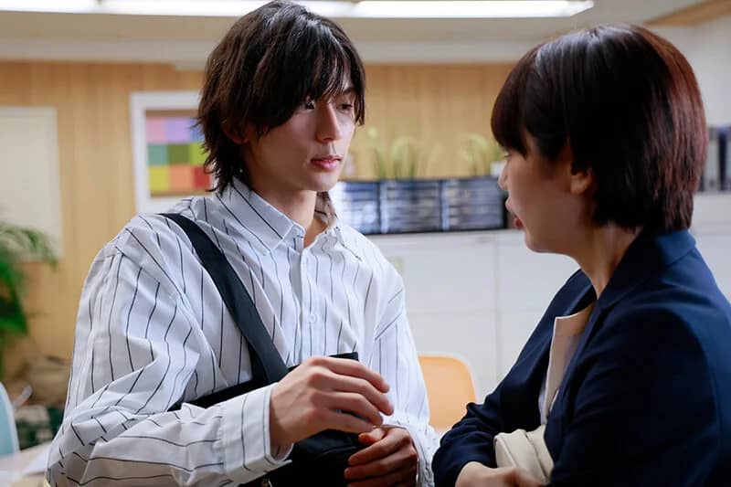 部下を避けるシゴデキ女子社員