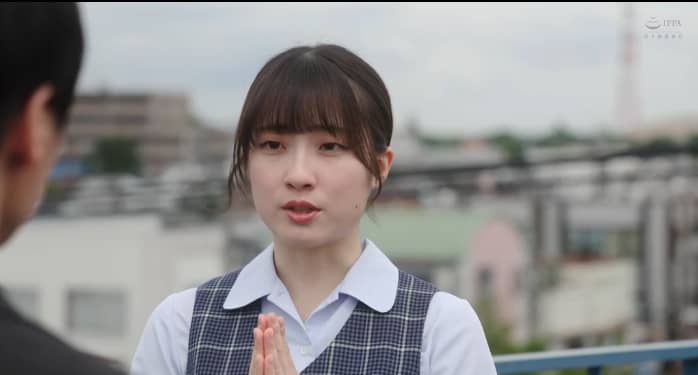 白羽舞菜(しらはまいな)