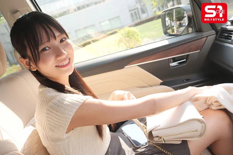 透明感バツグン少女の秘めたエロ本性むき出しにする一泊二日、常にヤリまくり常にハメ撮り生々しさ1000％温泉ハメ撮り旅行 榊原萌