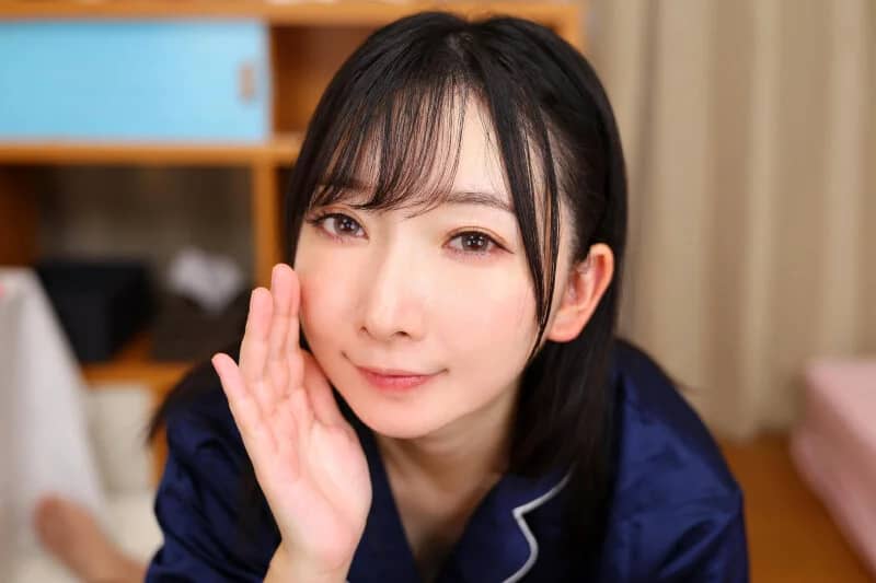 歳の離れた綺麗で憧れの従姉はボクに淫語囁きとエロマトペを聞かせて童貞も精子も全部絞り取ってくるエロ声優アラサーOL 保科希帆